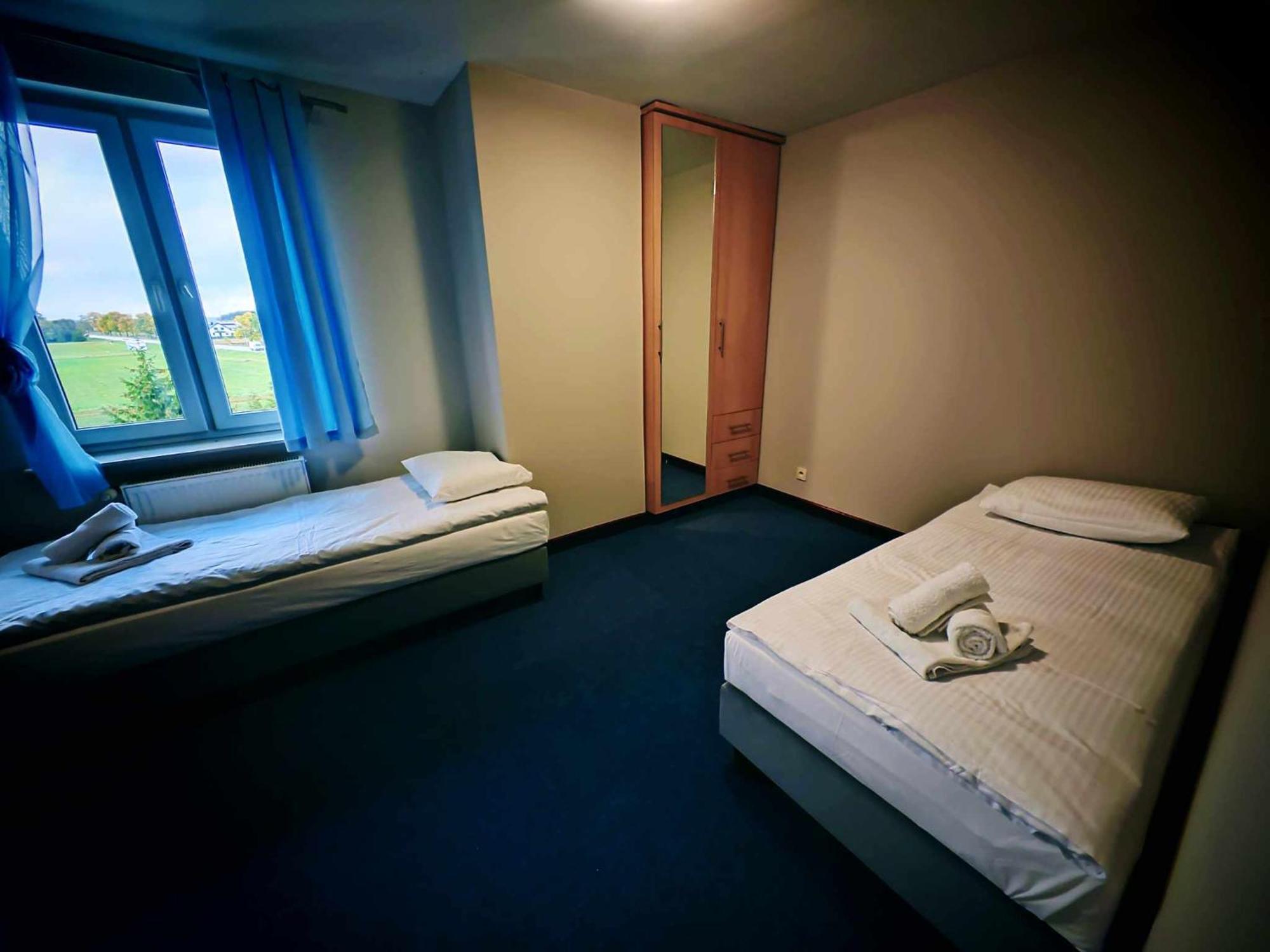 Maka I Magia Obiady Domowe Hotel 赞布鲁夫 外观 照片